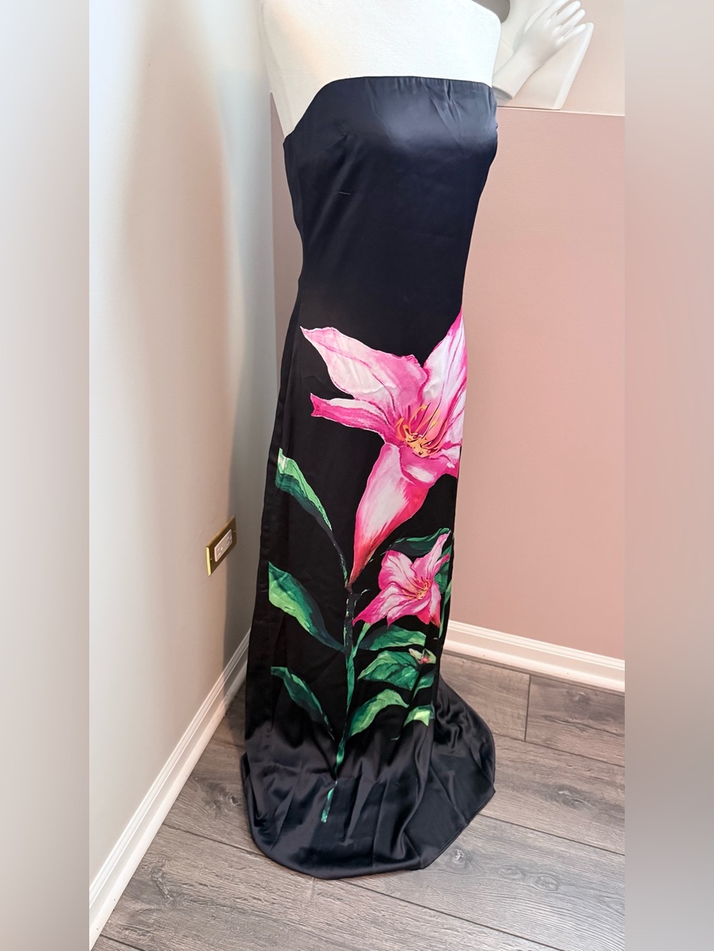 Fashion Nova Luxe Women’s Small Strapless Black Maxi Vacation Dress Pink Floral - Picture 6 of 7